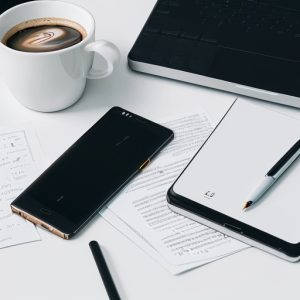 Smartphone dengan Kamera Superzoom Terbaru Melonjak Penjualan